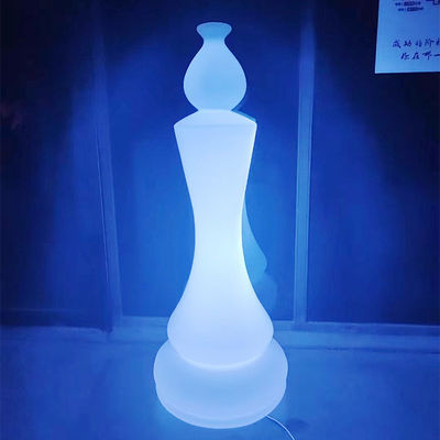 Lâmpadas de jardim recarregáveis de plástico LED em forma de xadrez AC 85-265V
