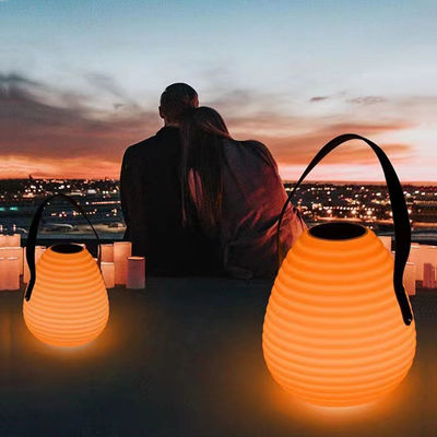 Lanterna LED portátil em forma de gota de água 3500K para jardim ao ar livre