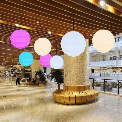 Lâmpada de esfera brilhante de plástico PE exterior Recarregável poliedro Forma esférica luminosa