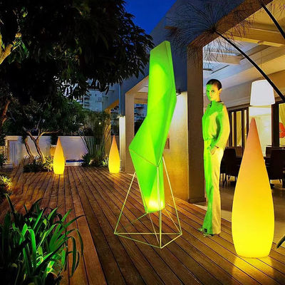 Lâmpada de piso de LED decorativa para casa moderna nórdica para sala de estar
