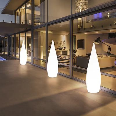 Lâmpada de piso LED para decoração de festas de jardim ao ar livre