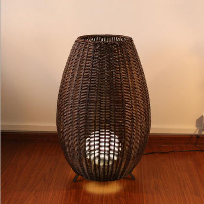 Lâmpada de piso de Rattan de luxo personalizada, Lâmpada de piso de vime interior criativa
