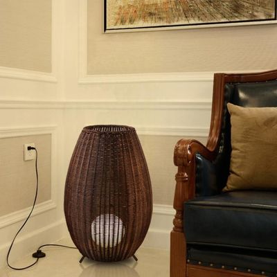 Lâmpada de rua corredor de varanda exterior à prova d'água Lâmpada de gramado de Rattan Lâmpada de chão LED