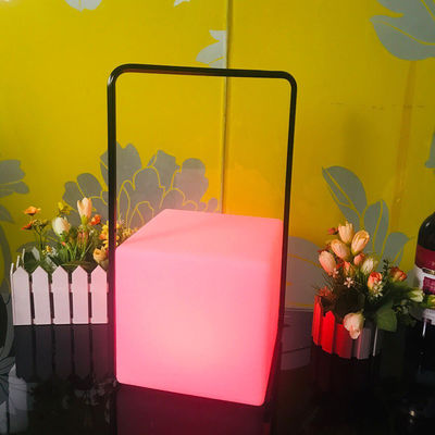 Lâmpada LED portátil decorativa IP65 resistente à água 16 cores mudando