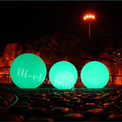 Lâmpadas de bola flutuante de piscina recarregáveis IP65 à prova de água