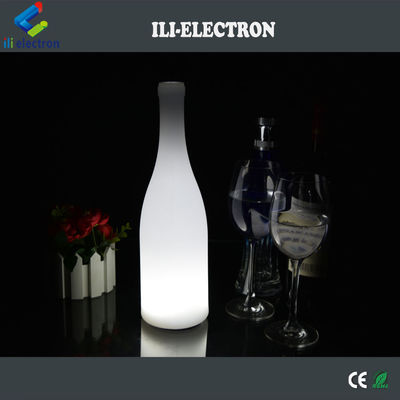 Lâmpadas de plástico iluminadas de forma de garrafa