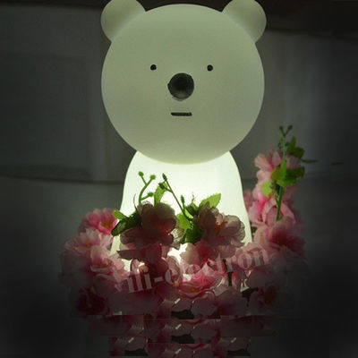 Cartoon Bear Lâmpada de mesa de LED recarregável