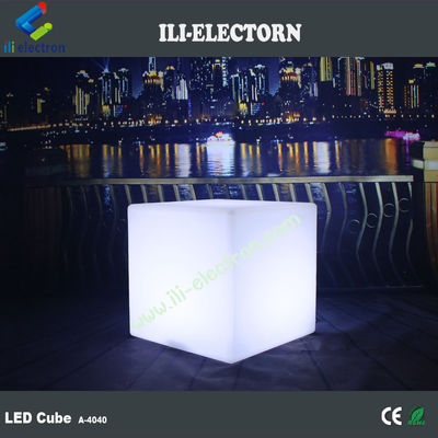 Multi-Color LED Iluminado Cubo Escaramuças 40 Cm Recarregável Controle Remoto
