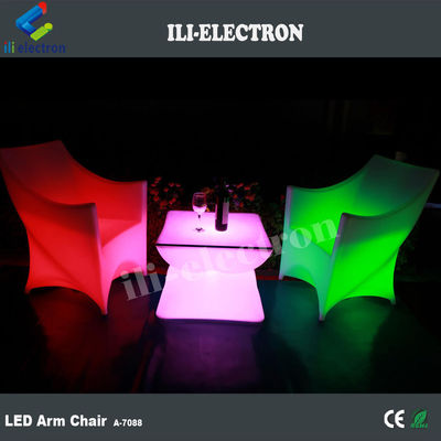 PE plástico LED iluminado cadeira de mobiliário RGB com bateria de lítio recarregável