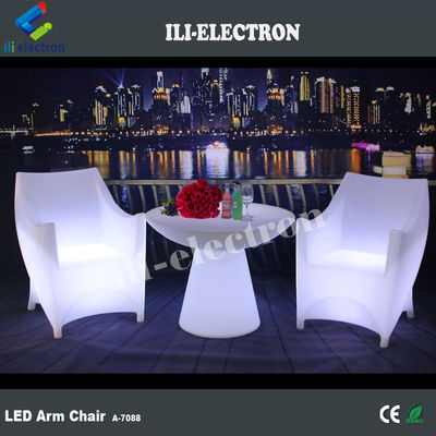 PE plástico LED iluminado cadeira de mobiliário RGB com bateria de lítio recarregável