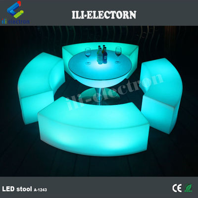 Mobiliário exterior iluminado cadeira curva de cobra brilhante