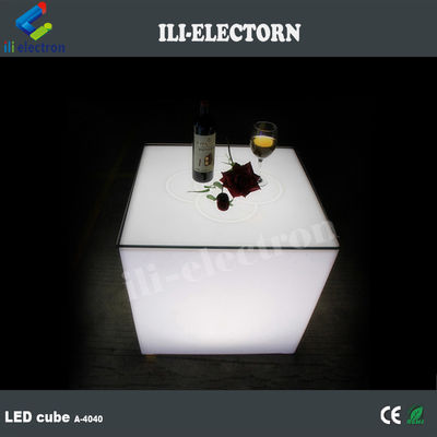 Recarregável LED Mobiliário de plástico Mobiliário de exterior Iluminação de cubo LED
