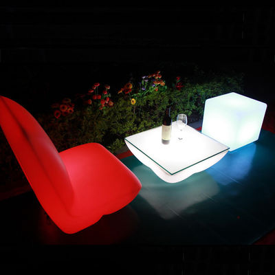 Mobiliário exterior à prova d'água, recarregável, iluminado a LED