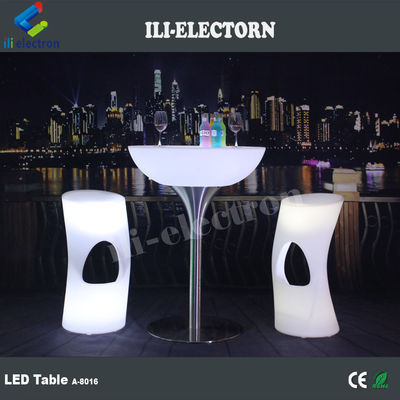 Estilo Romântico Estilo Led Bar Café Redondo Cocktail Table Material IP54 PE