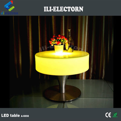 Lâmpadas de plástico LED Cocktail Table, Light Up Bar Table 16 cores mudando OEM