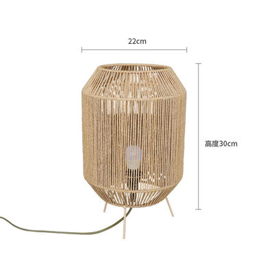 Lâmpada de mesa de Rattan de Vintage, Lâmpada de mesa Wabi Sabi feita à mão para a família.