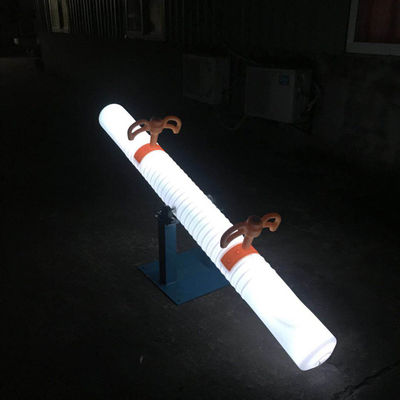 Mudança de cor de plástico LED iluminado balanço para a escola