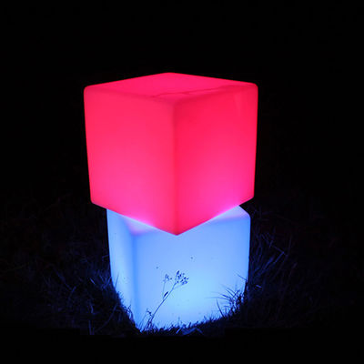 CE ROHS Certificado Outdoor LED Cube Light Chair Para Decoração de Casamento