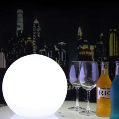 Lâmpadas de bola de piscina flutuantes de plástico PE, Lâmpada de bola LED de controle remoto Para decoração
