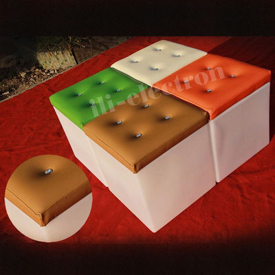 Multifuntcional LED Balde de gelo Forma quadrada PE Material plástico com tampa de couro