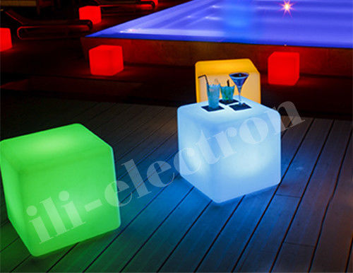 350LM Recarregável exterior LED Luz Cubo LED Cubo de banquinho Para Eventos