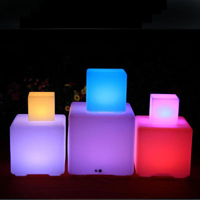 40Cm controle remoto Patio LED Lâmpada de cubo Lanterna LED Fonte de luz para Patio Entretenimento