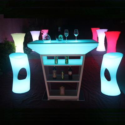 Tabela de coquetel LED de plástico PE com modos de iluminação de estroboscópio e alimentada por bateria de lítio recarregável