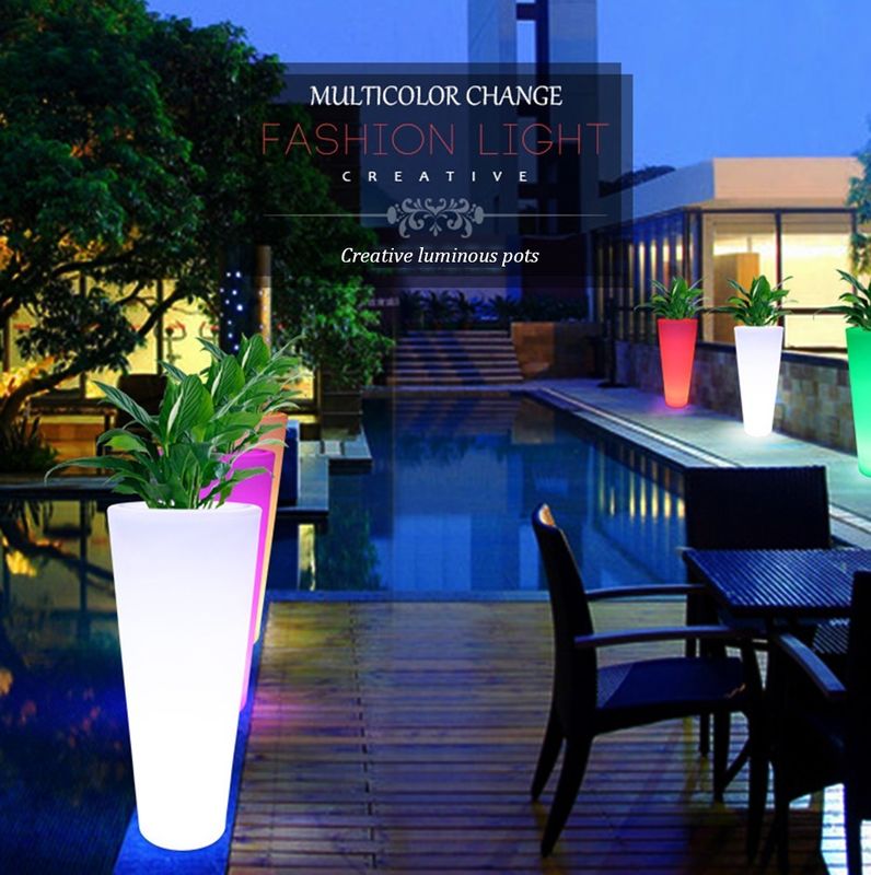 Iluminado Highboy LED pote de flores artificial com 16 cores mudando com controle remoto
